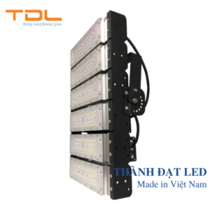 đèn pha led sân thể thao 300w